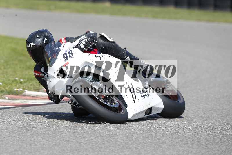 /44 09.08.2025 Plüss Moto Sport ADR/Freies Fahren/98